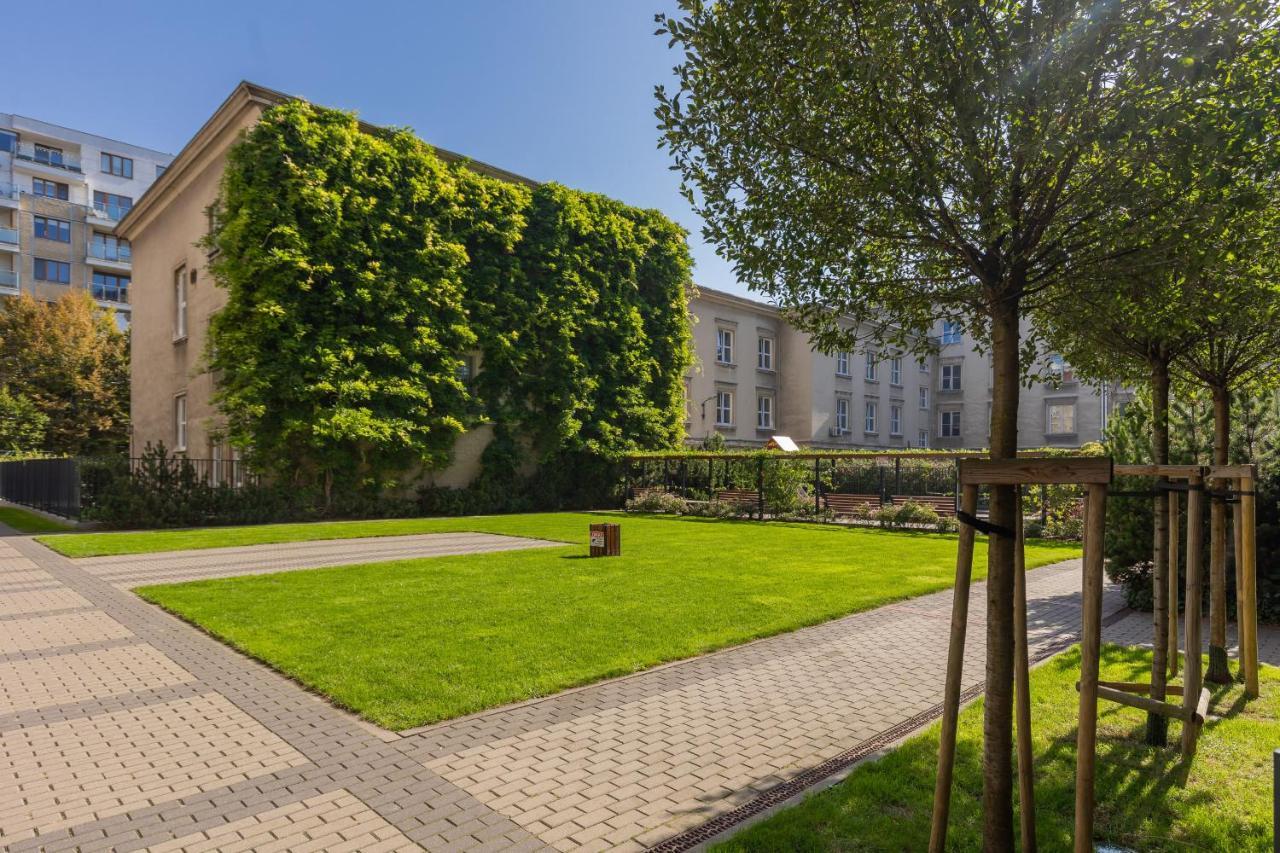 Old Mokotow Spacious Two-Bedroom Apartment By Noclegi Renters Warsaw Exterior photo
