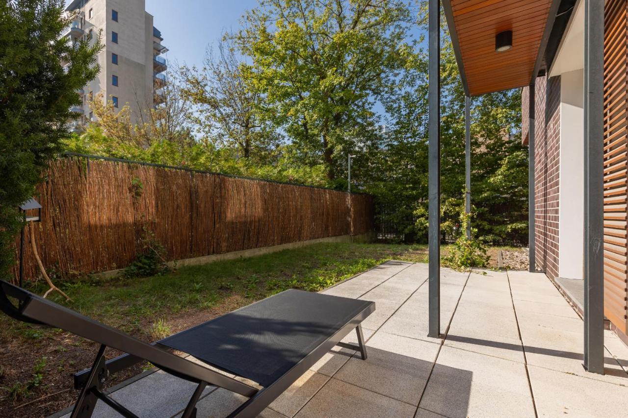 Old Mokotow Spacious Two-Bedroom Apartment By Noclegi Renters Warsaw Exterior photo
